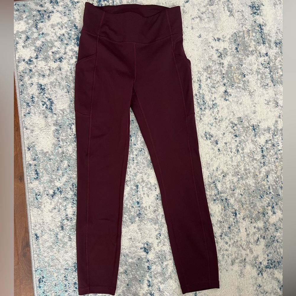 Lululemon leggings with pockets | Size 6